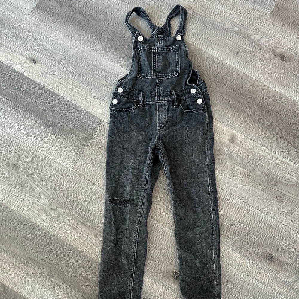 Girls distressed denim jean overalls size S(6-7)